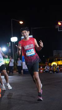 BIB: 42652, 192
                            <button type="button" onclick="openModal(23019203)" class="btn btn-primary btn-sm float-right btn-popup" data-toggle="modal" data-target=".modal-high-quality">
                        <i class="fas fa-shopping-cart"></i> Add to Cart
                    </button>
                                            <button type="button" onclick="isThisMe(23019203, true)" class="btn btn-success btn-sm float-right btn-popup btn-isme hidden" data-toggle="tooltip" data-placement="bottom" title="นี่คือรูปของคุณใช่ไหม คลิกที่นี่เพื่อเอาเข้าอัลบั้ม">
                        <i class="fas fa-plus"></i> Add to album
                    </button>
                    <button type="button" onclick="isThisMe(23019203, false)" class="btn btn-warning btn-sm float-right btn-popup btn-isnotme hidden">
                        <i class="fas fa-ban"></i> Remove from album
                    </button>